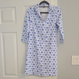 MAHI GOLD Blue and White Floral V-Neck Dress